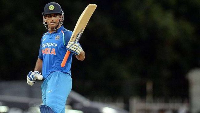 ms dhoni batting strategy