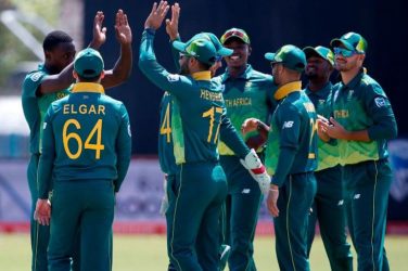 South Africa beat Zimbabwe by 5 wickets